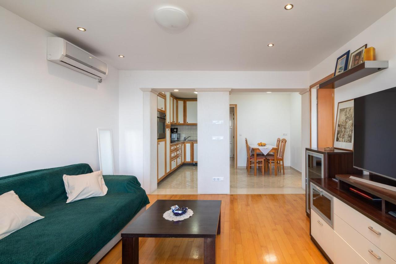 Sunny Vista Apartment 오미스 외부 사진