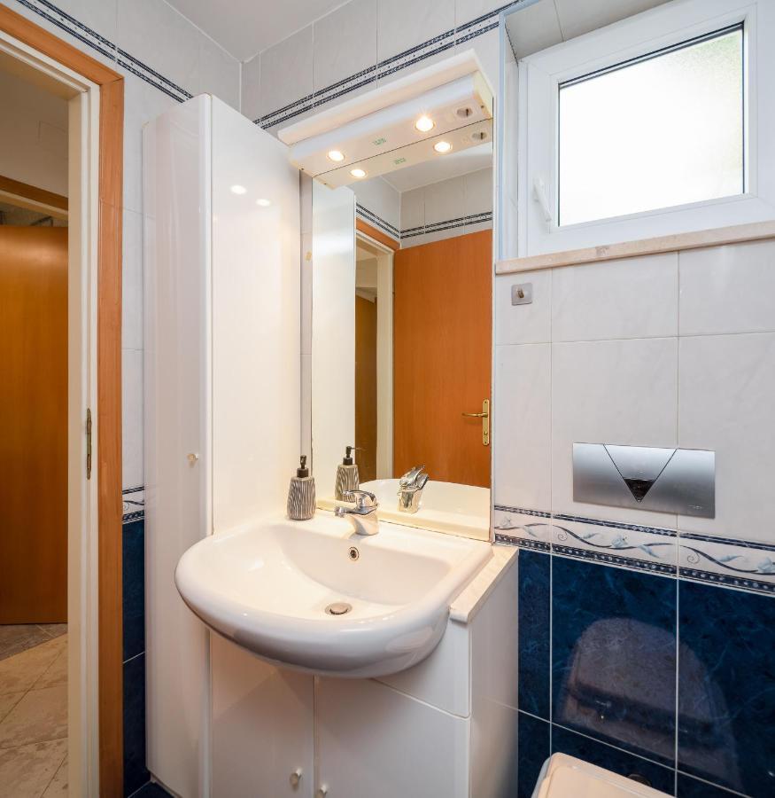 Sunny Vista Apartment 오미스 외부 사진